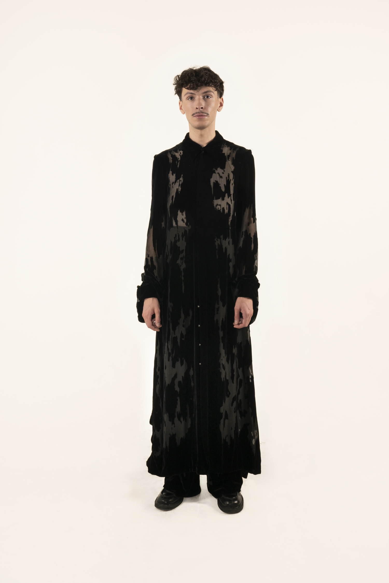 - look 3 -