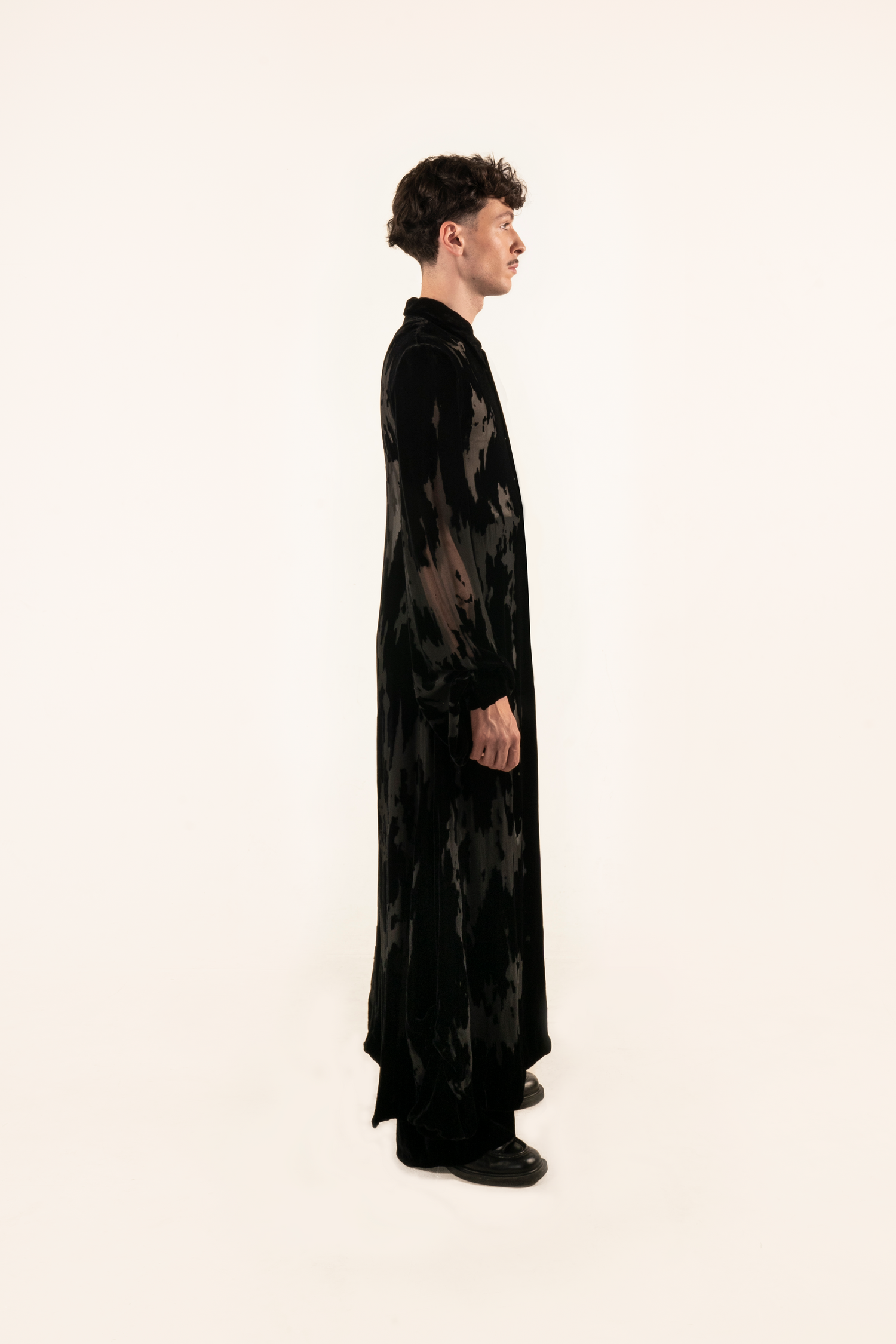 - look 3 -