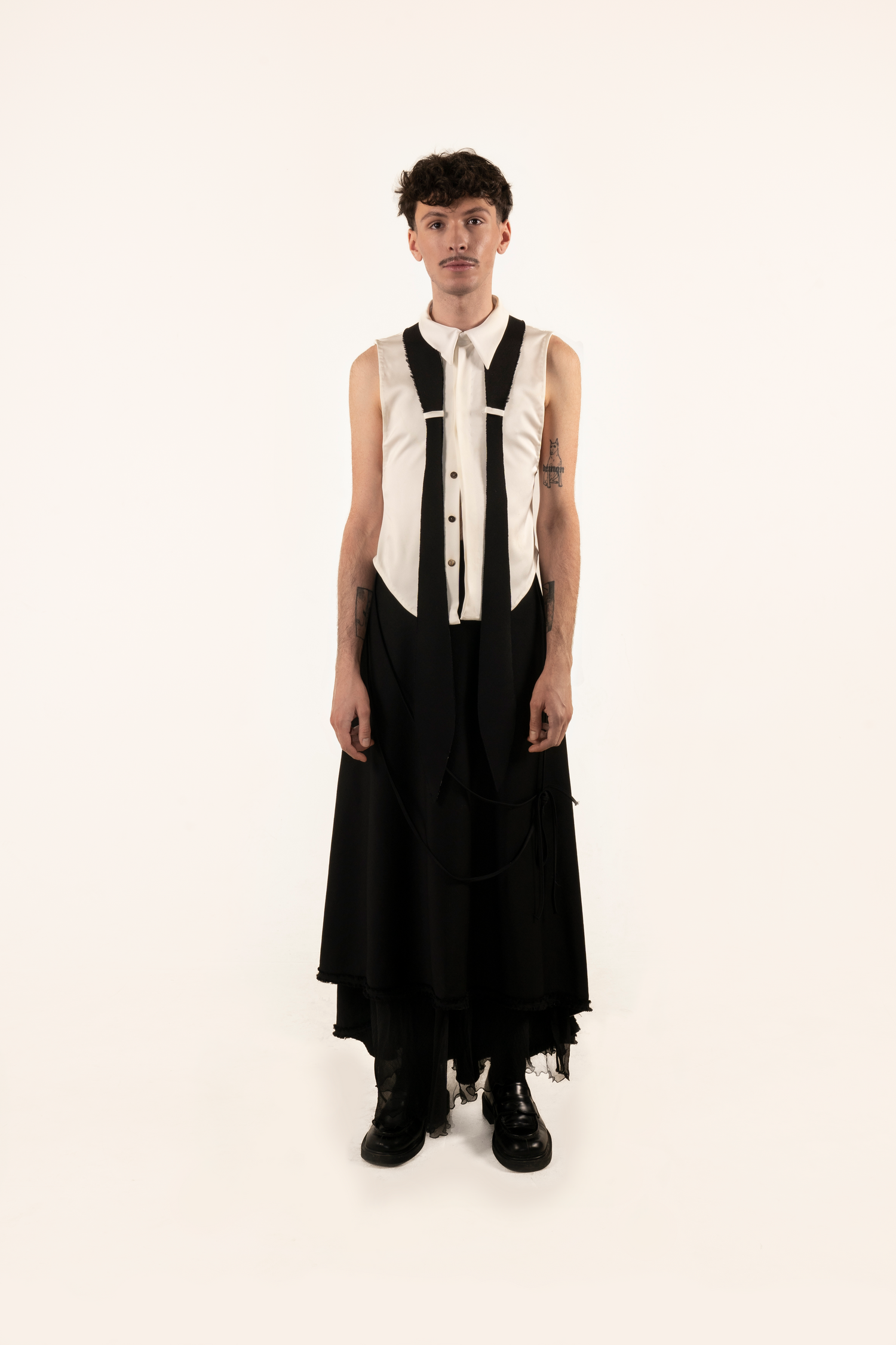 - Look 4 -