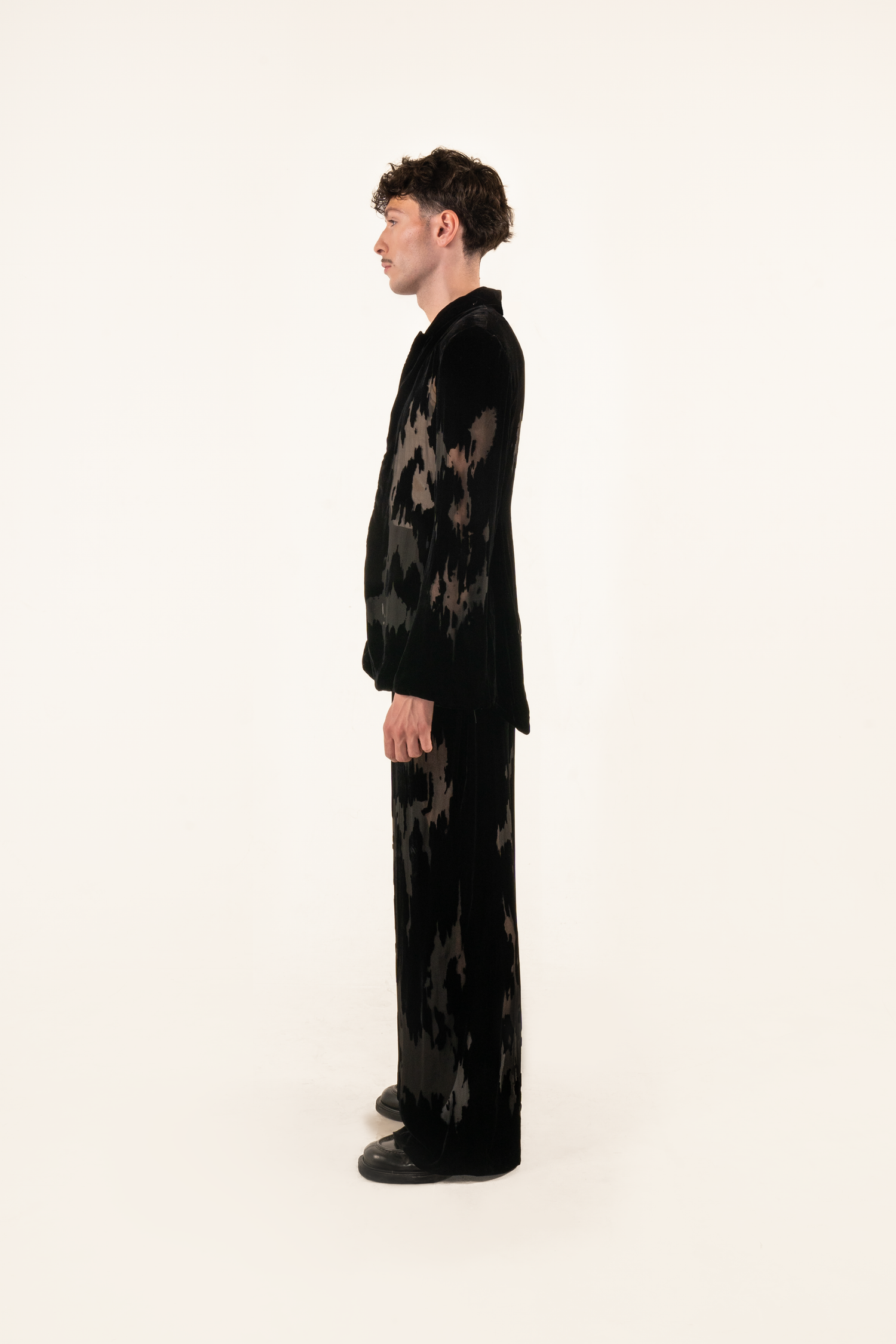 - Look 8 -